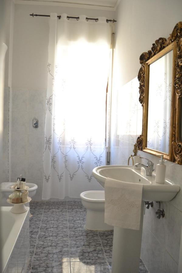 Le Reve Apartment Кастелламмаре-ди-Стабия Экстерьер фото